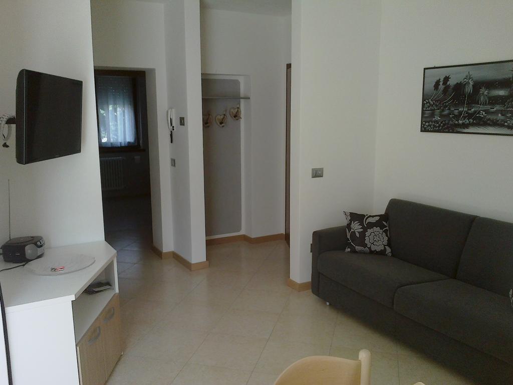 Casa Ferrari Monica Apartment Calceranica al Lago Cameră foto