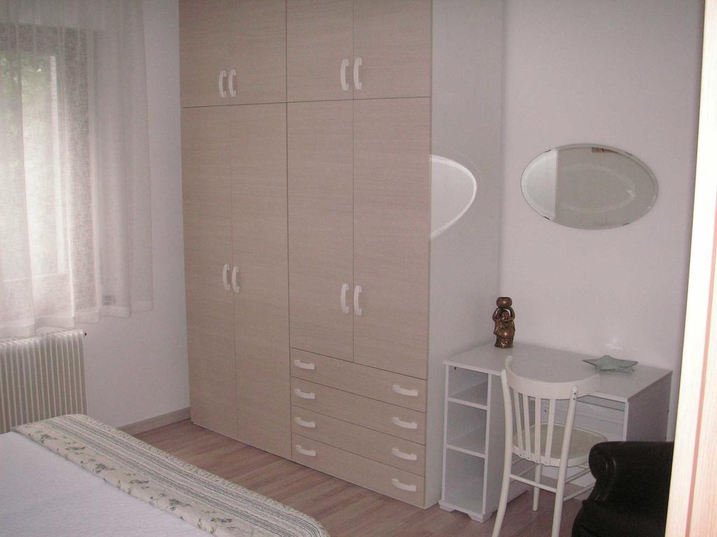 Casa Ferrari Monica Apartment Calceranica al Lago Cameră foto